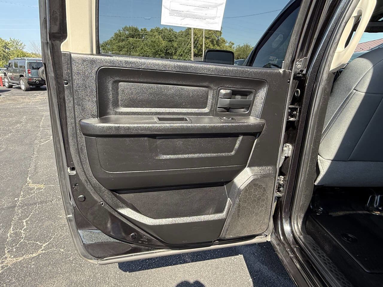 Used 2015 RAM 1500 Express image 22