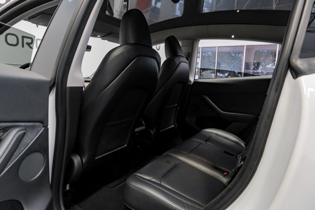Used 2023 Tesla Model Y Long Range image 38