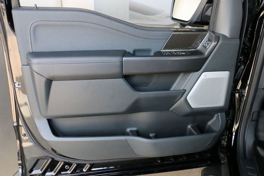 New 2025 Ford F150 Lariat w/ Equipment Group 502A High image 15