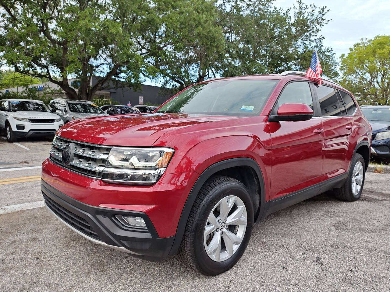 Used 2018 Volkswagen Atlas SE AWD/4WD image 1