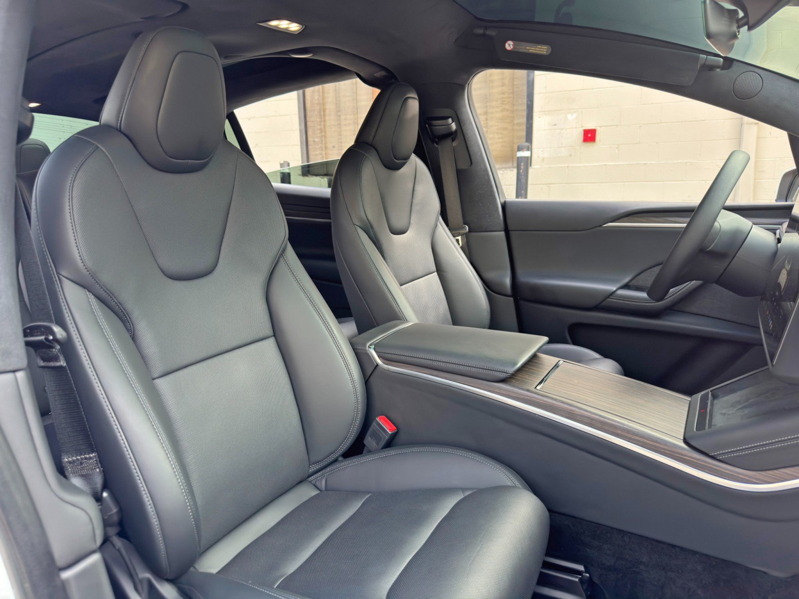 Used 2023 Tesla Model X AWD/4WD image 41