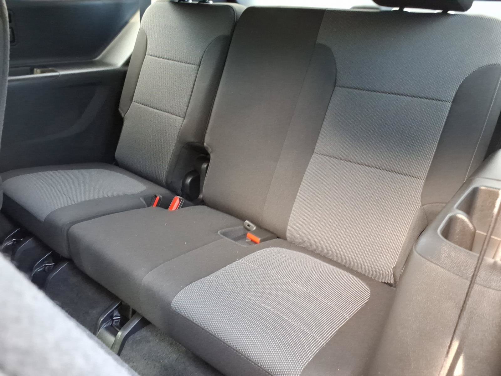 Certified 2023 Chevrolet Traverse LT w/ LPO, Floor Liner Package AWD/4WD image 11