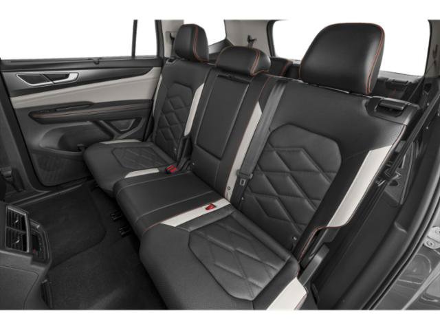 Used 2024 Volkswagen Atlas Peak Edition SEL AWD/4WD image 15