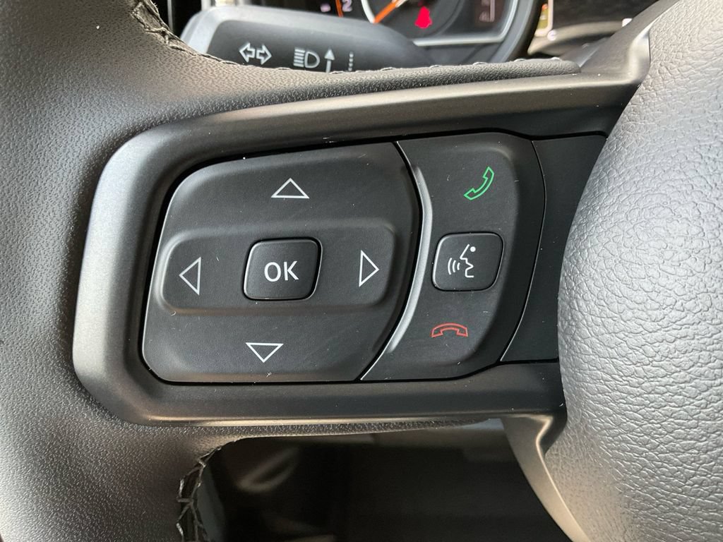 New 2025 Jeep Gladiator Sport AWD/4WD image 34
