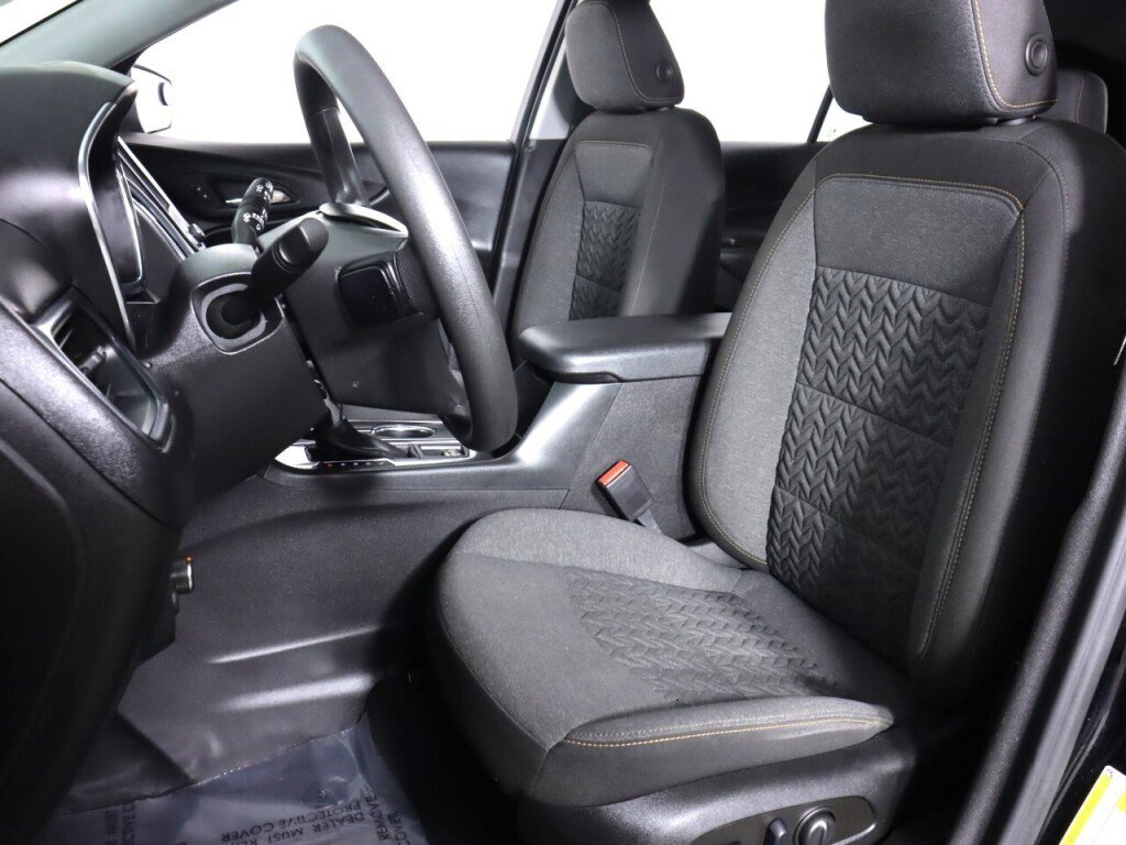 Used 2023 Chevrolet Equinox LT FWD image 29