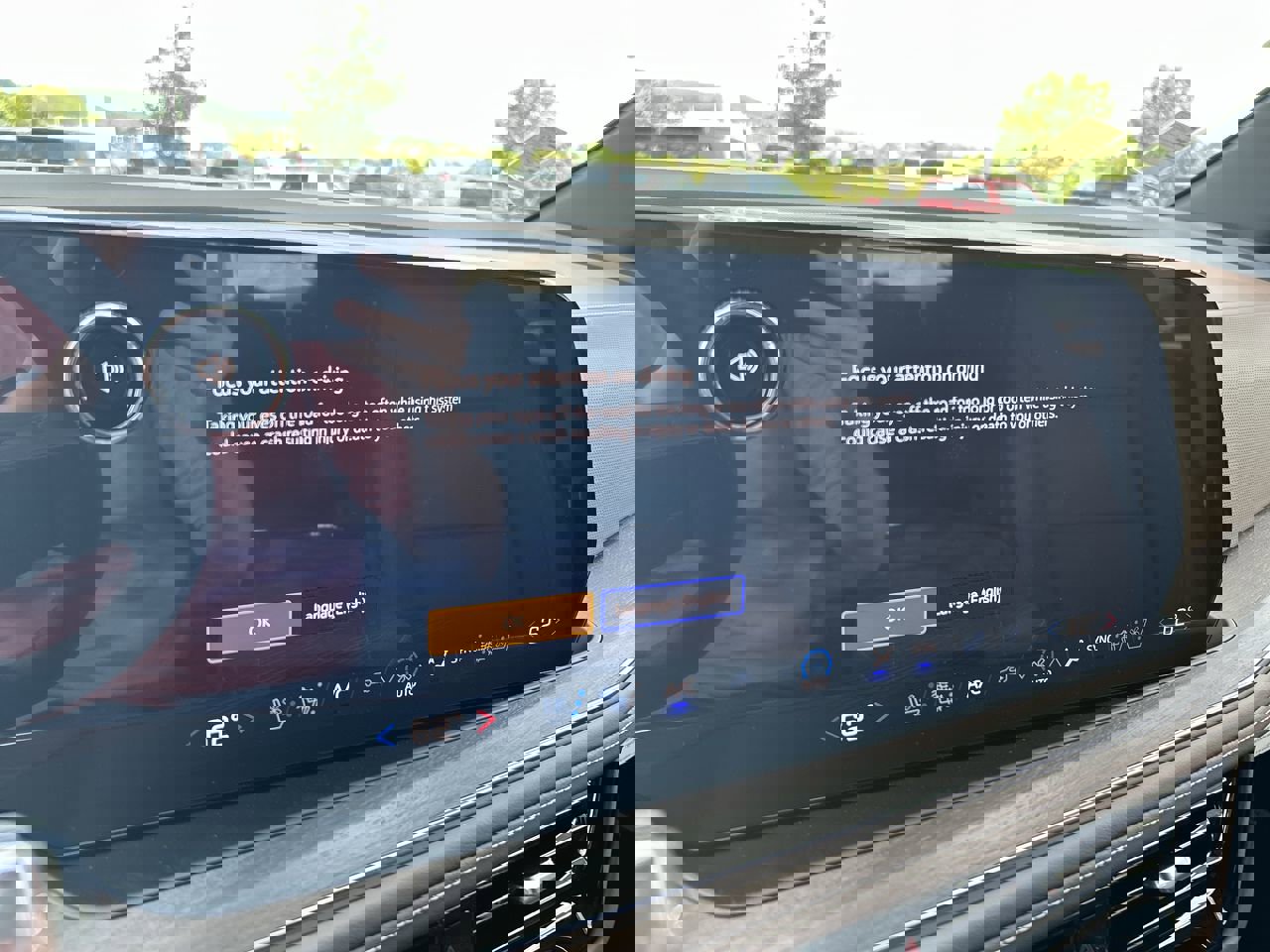 New 2025 Chevrolet Suburban High Country image 28