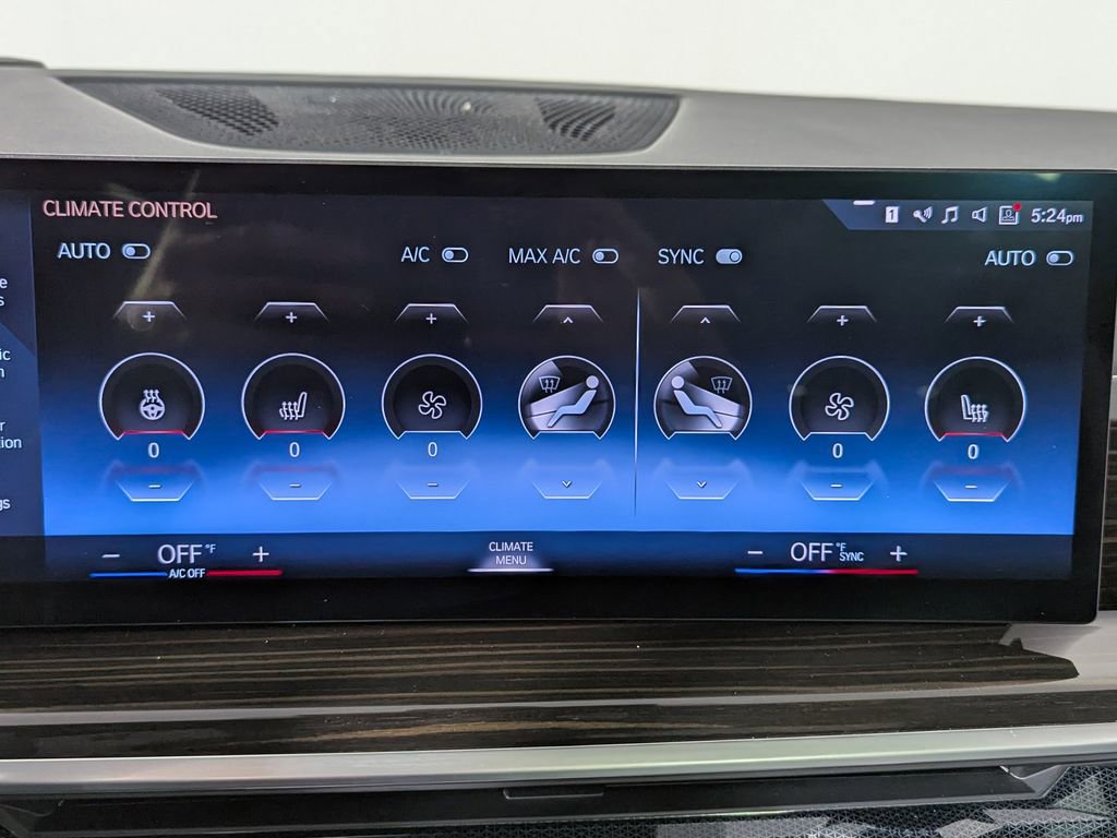 Certified 2023 BMW X7 xDrive40i image 22