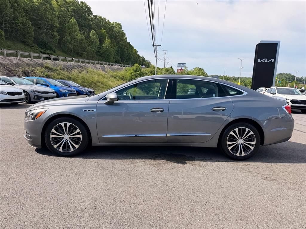 Used 2018 Buick LaCrosse Premium w/ Driver Confidence Package #2 AWD/4WD image 4