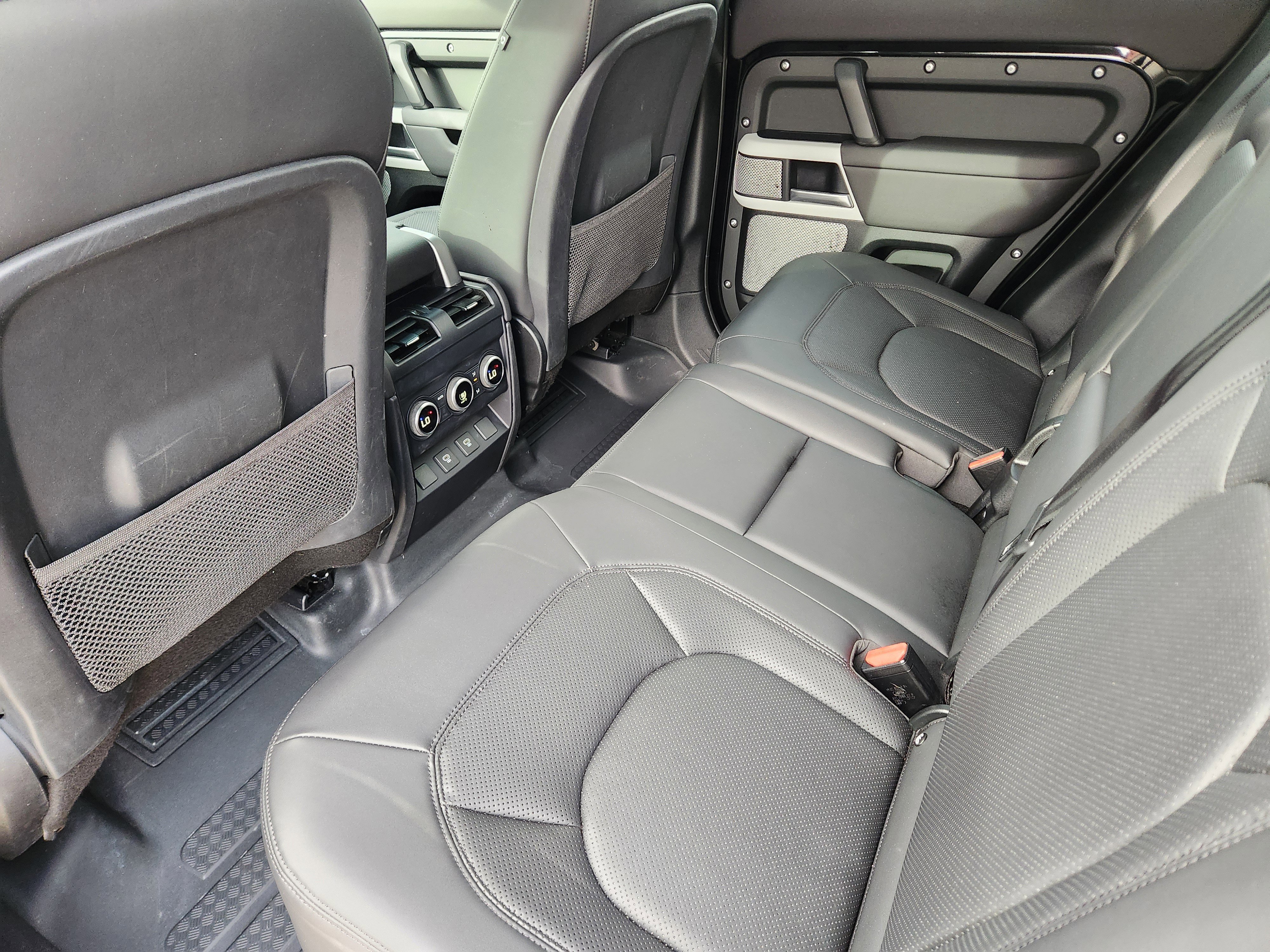 Certified 2024 Land Rover Defender 130 S image 29