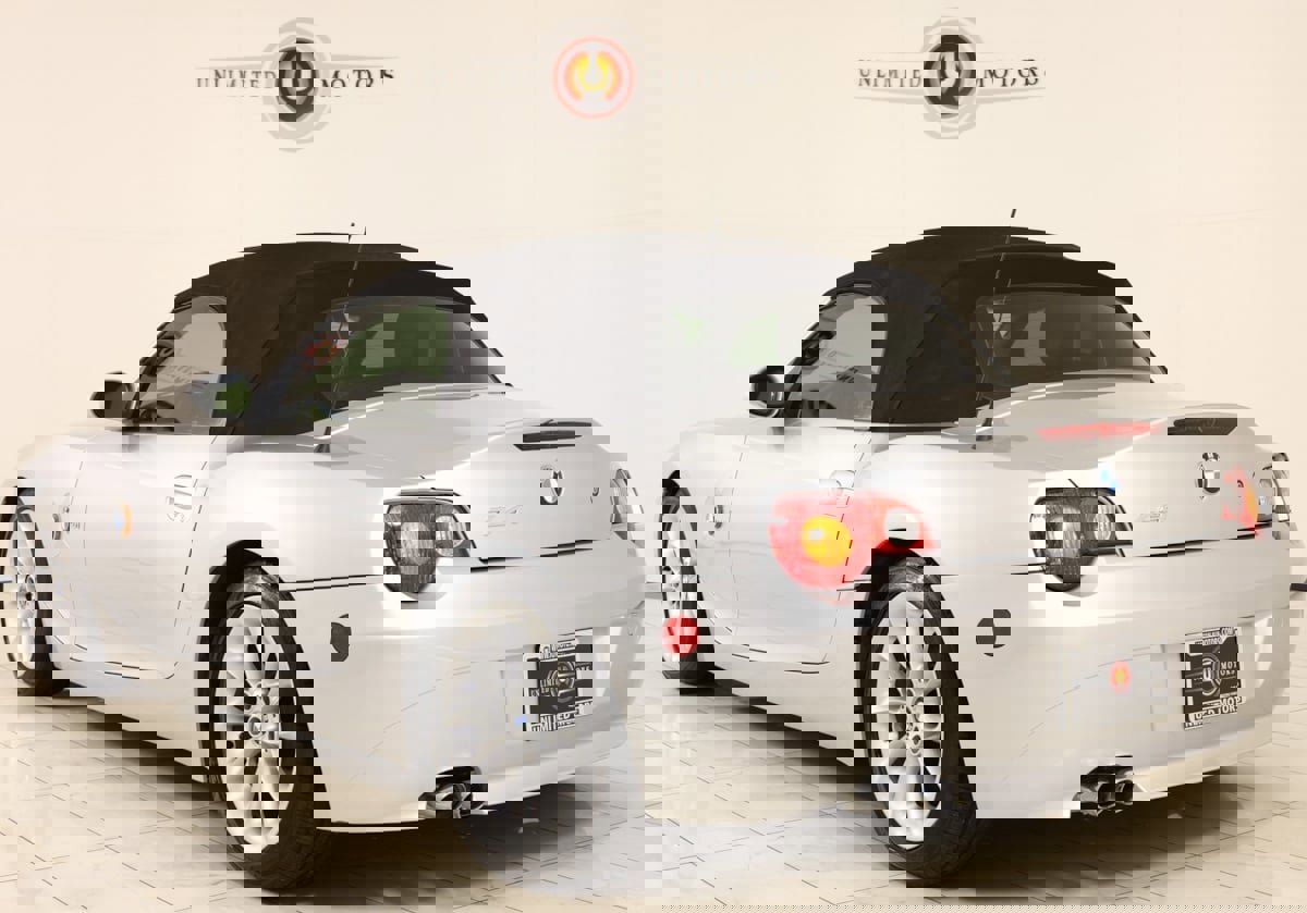 Used 2004 BMW Z4 2.5i image 31