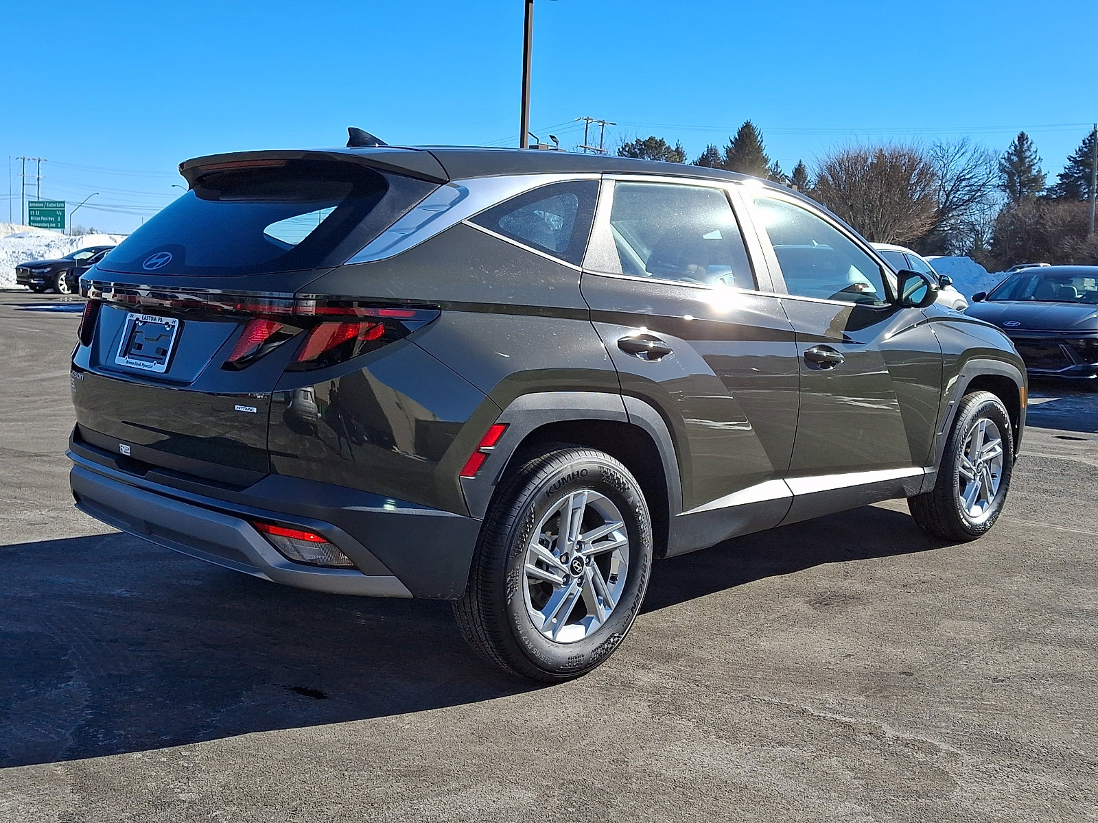 Certified 2025 Hyundai Tucson SE image 6