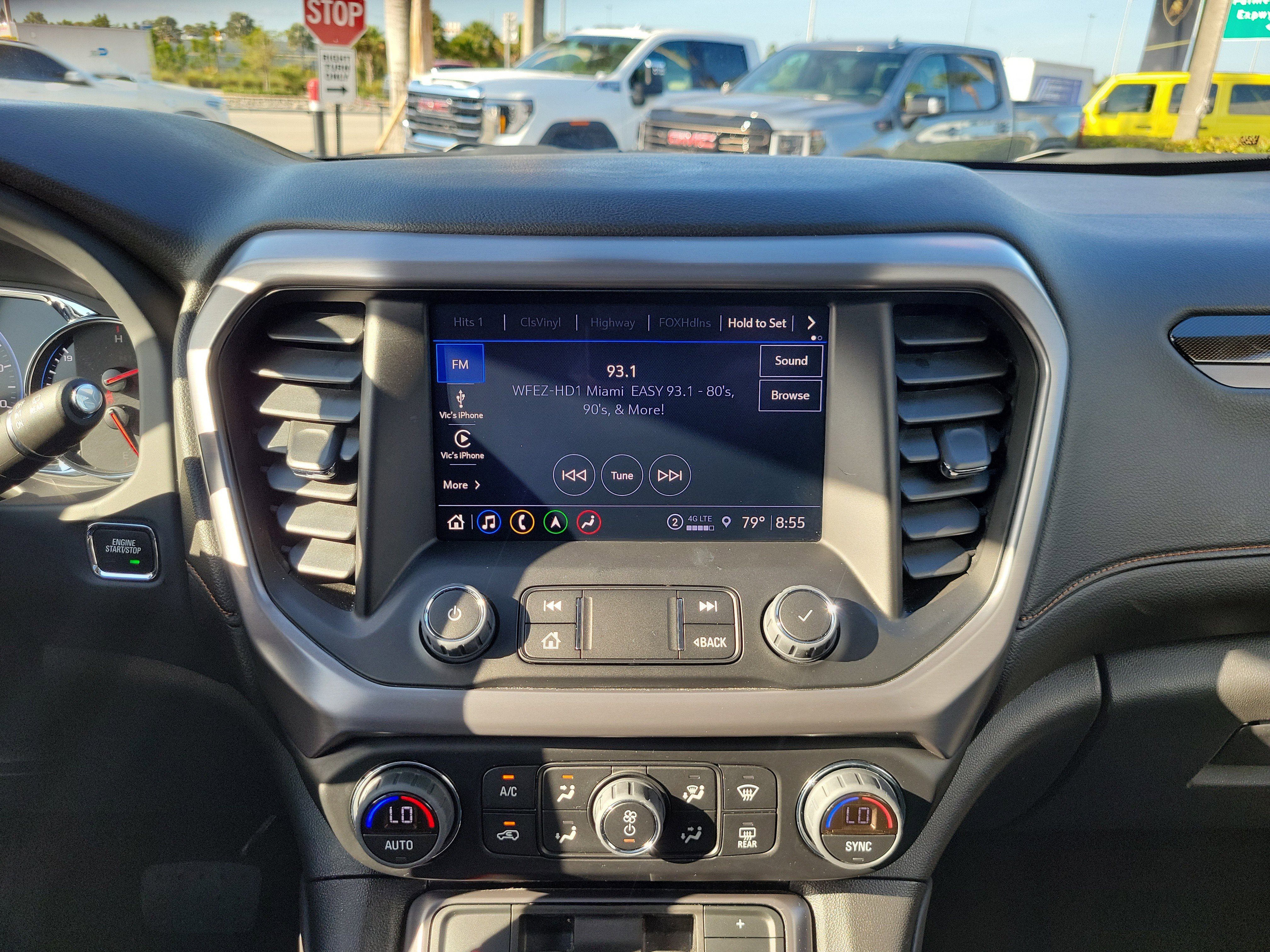 Used 2023 GMC Acadia AT4 w/ Technology Package image 24