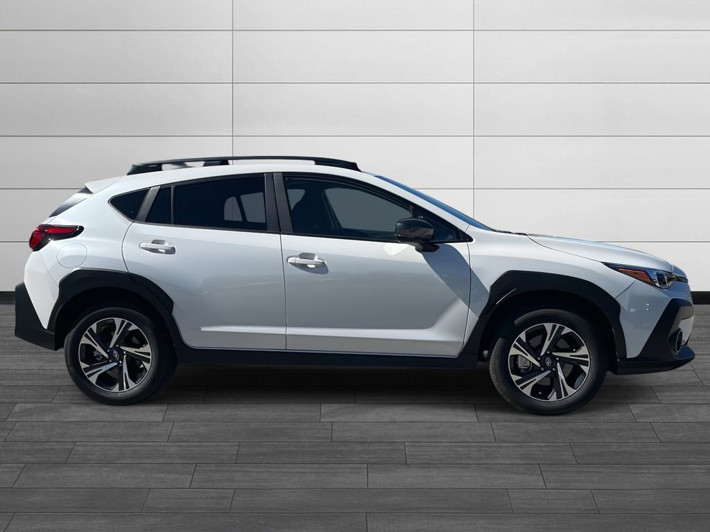 Used 2025 Subaru Crosstrek 2.5i Premium image 2
