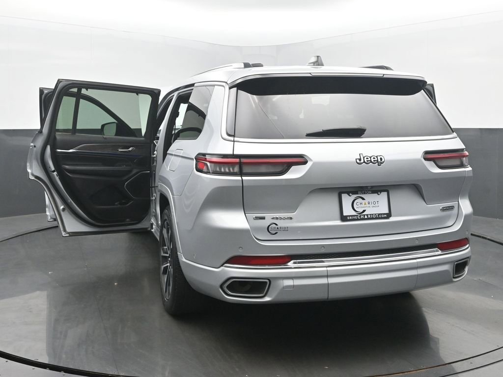 Used 2023 Jeep Grand Cherokee L Overland w/ Advanced Protech Group III AWD/4WD image 56