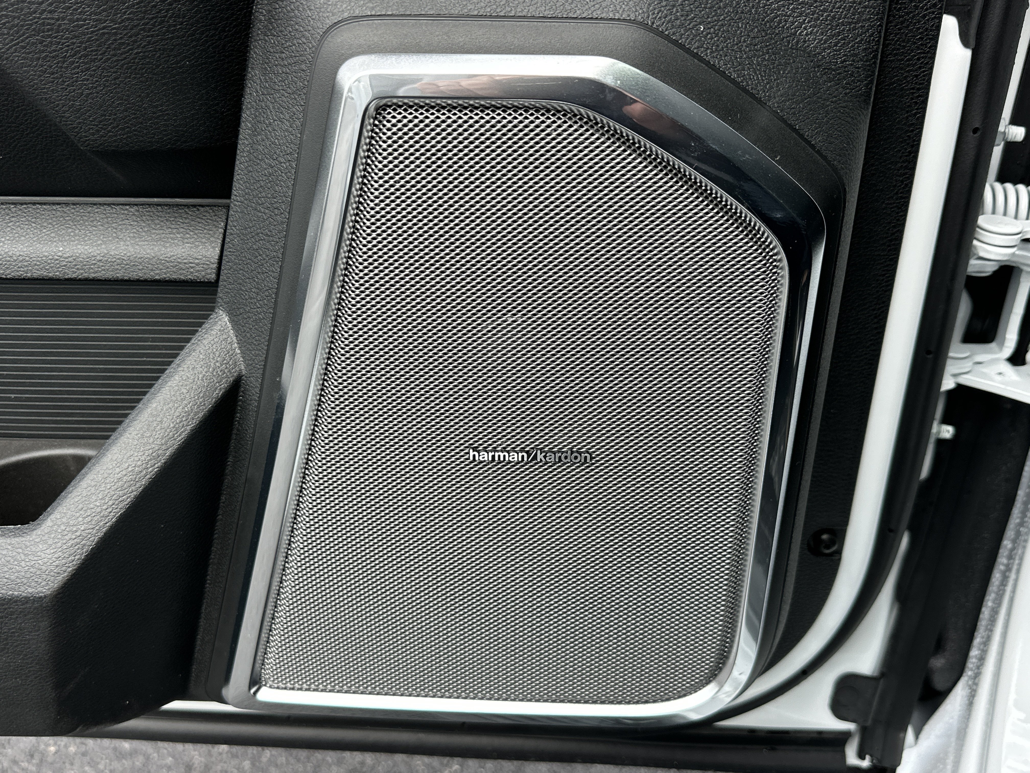 New 2027 RAM 3500 Laramie AWD/4WD image 15