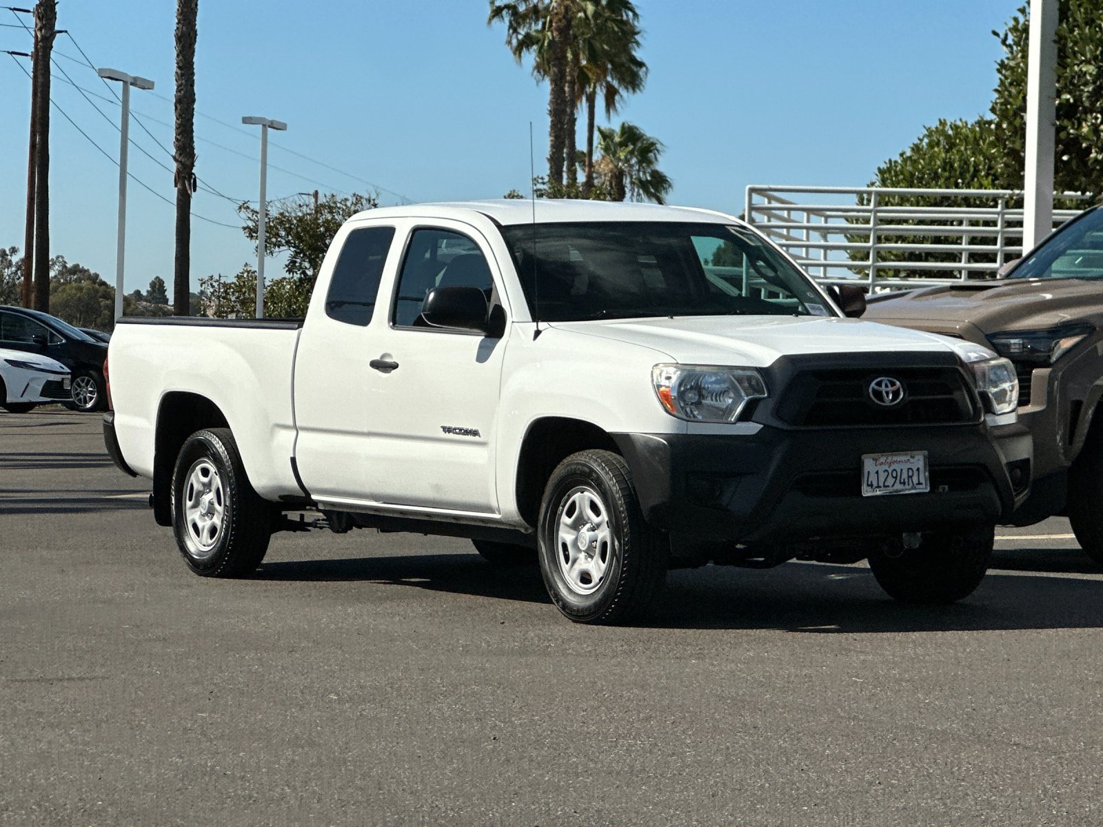 Used 2014 Toyota Tacoma 2WD Access Cab w/ Convenience Package image 8