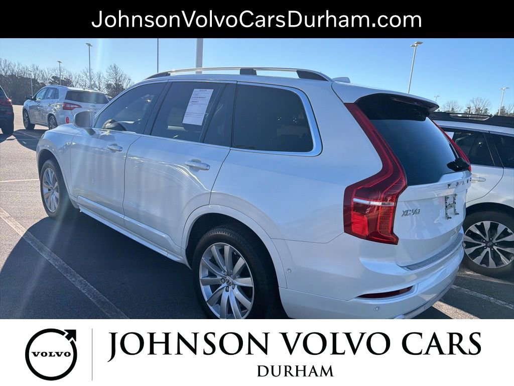 Used 2018 Volvo XC90 T5 Momentum w/ Convenience Package image 12