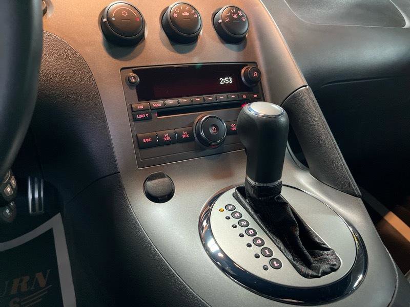 Used 2009 Pontiac Solstice GXP w/ Premium Package image 29