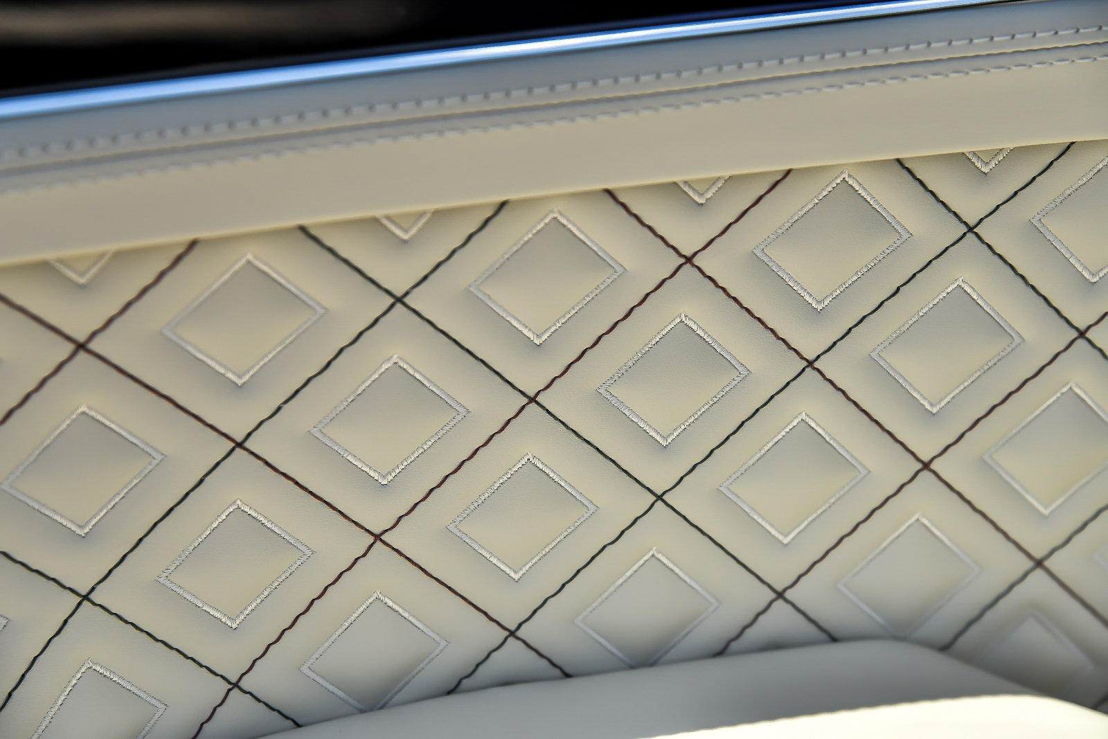 Used 2024 Bentley Continental GT Mulliner image 22