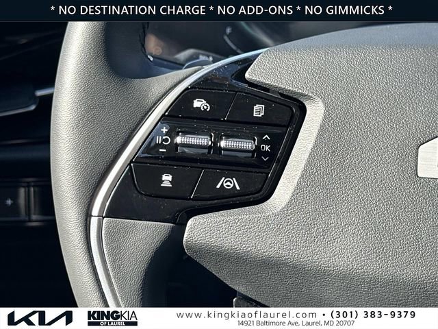 Used 2023 Kia Niro EX w/ EX Cold Weather Package image 10