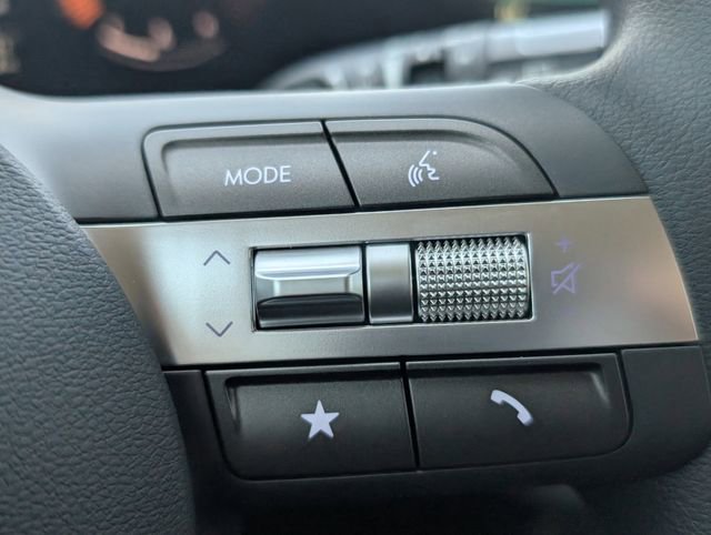 New 2026 Hyundai Kona SE FWD image 17