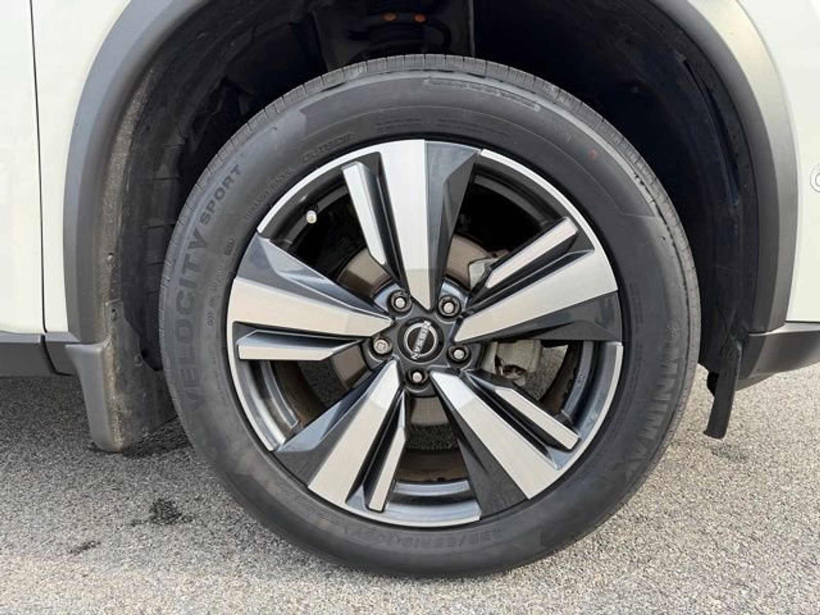 Used 2023 Nissan Rogue SL w/ SL Premium Package AWD/4WD image 24