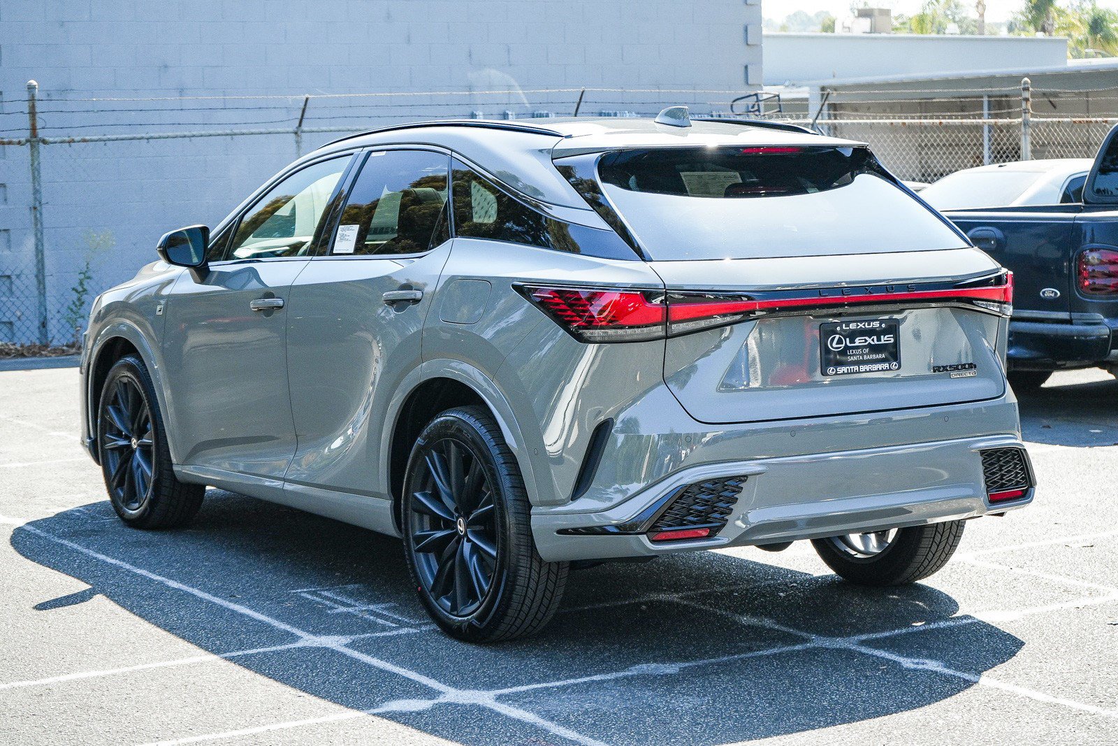 New 2026 Lexus RX 500h F Sport w/ Convenience Package AWD/4WD image 4