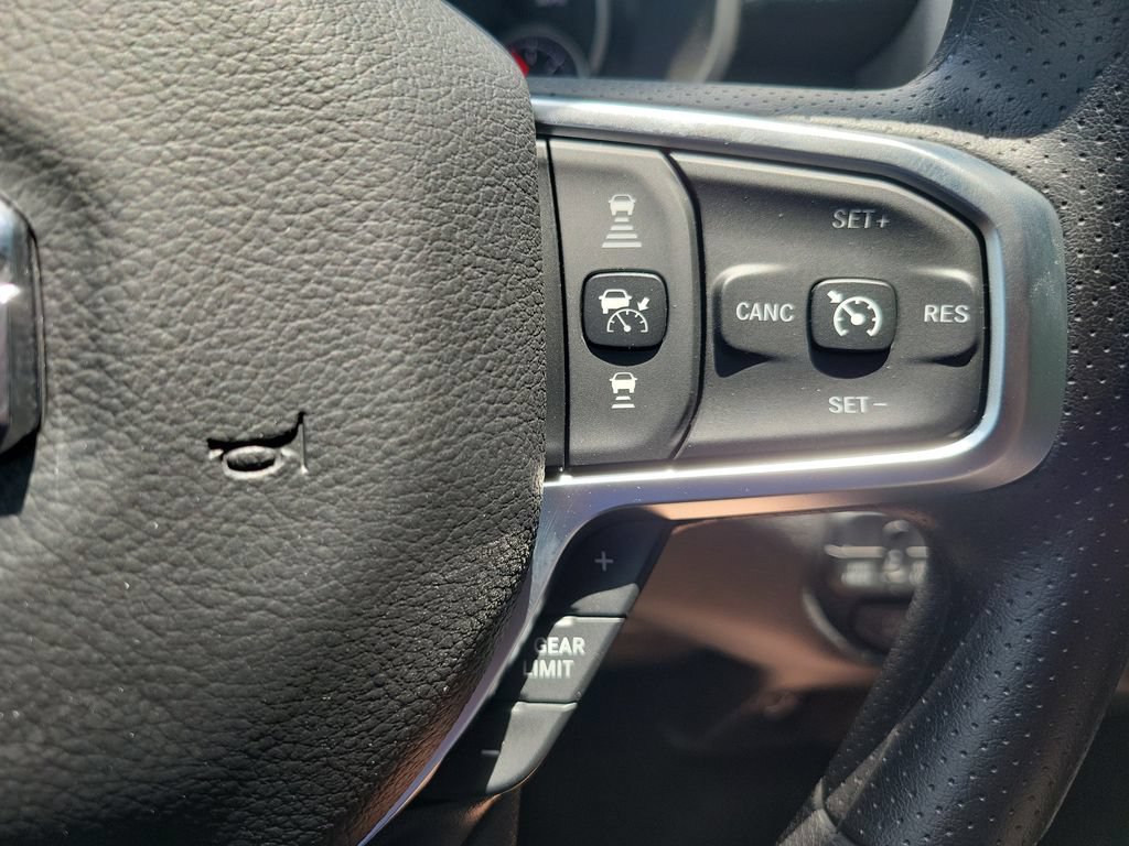 New 2026 RAM 1500 Express AWD/4WD image 15