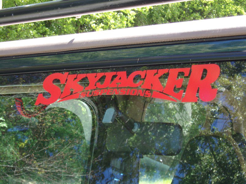Used 2000 Jeep Wrangler Sahara AWD/4WD image 12