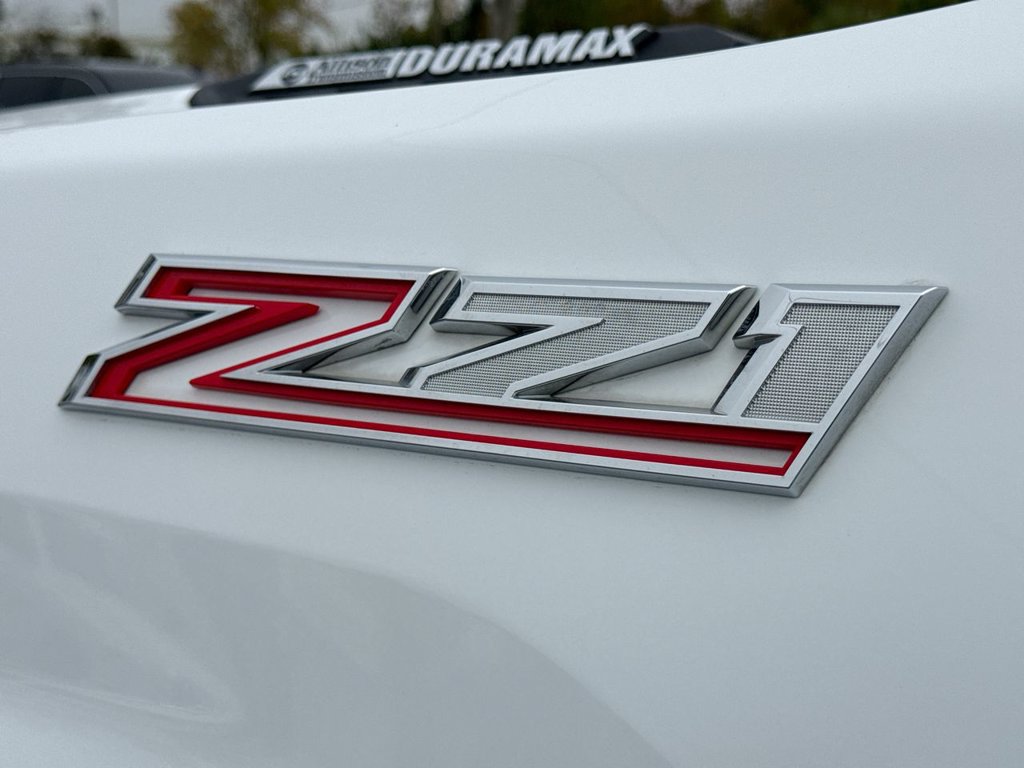 Used 2025 Chevrolet Silverado 2500 LT AWD/4WD image 8