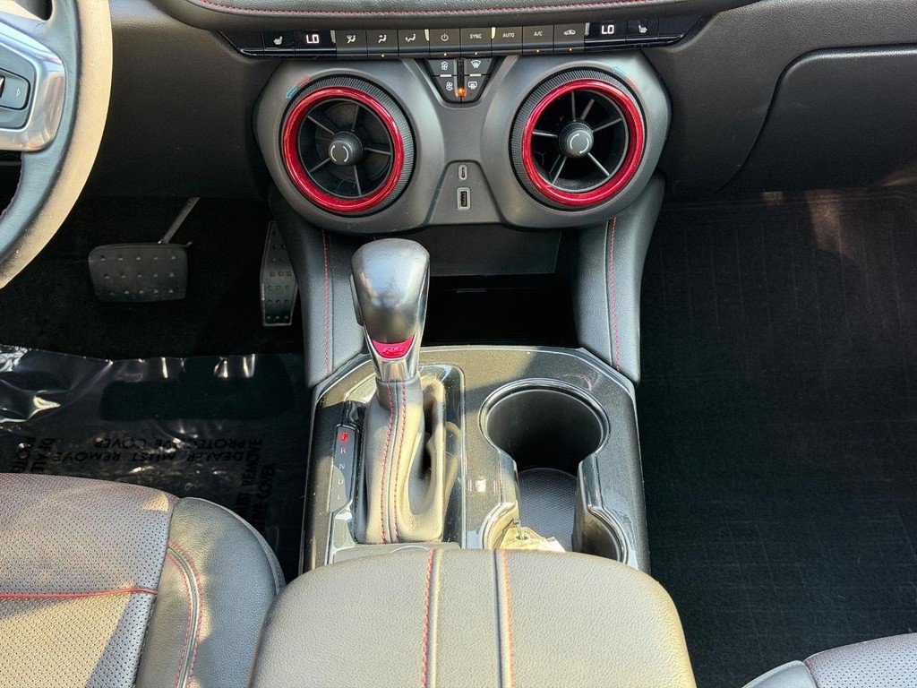 Used 2019 Chevrolet Blazer RS w/ Sun and Wheels Package image 14