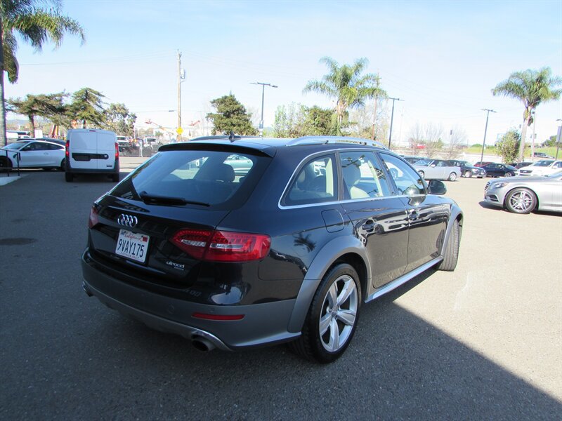Used 2013 Audi A4 Premium Plus w/ Premium Plus Pkg AWD/4WD image 5