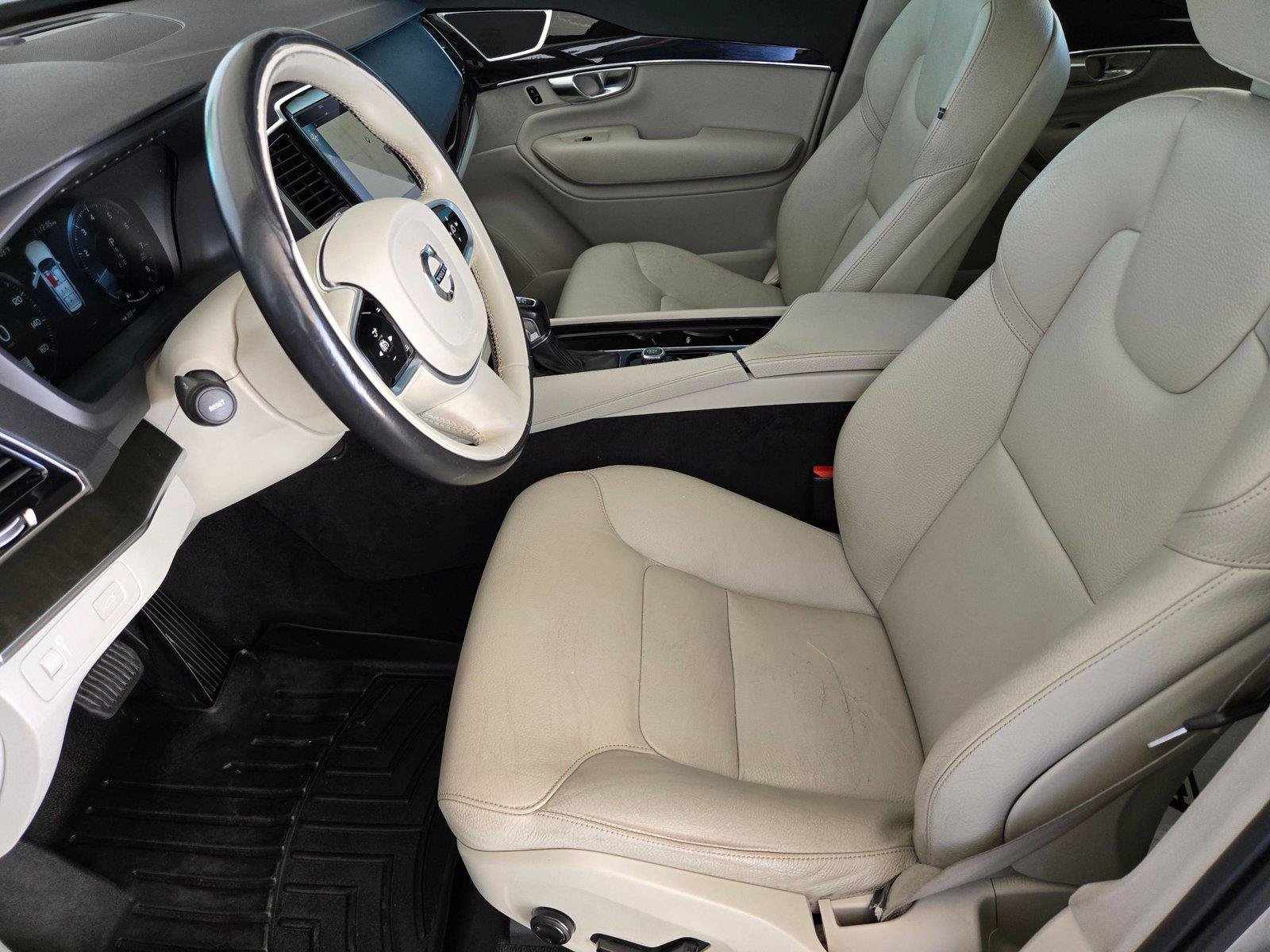 Used 2018 Volvo XC90 T6 Momentum w/ Convenience Package AWD/4WD image 11