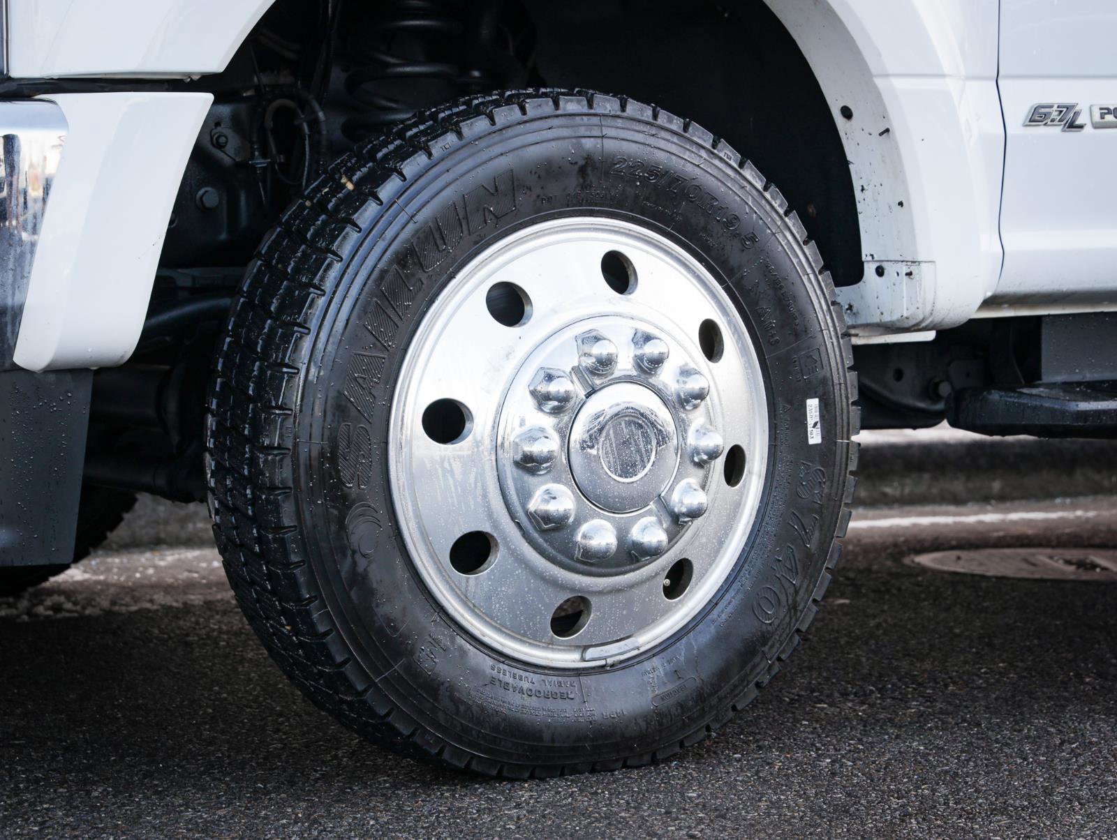 Used 2021 Ford F450 XLT w/ XLT Value Package image 11