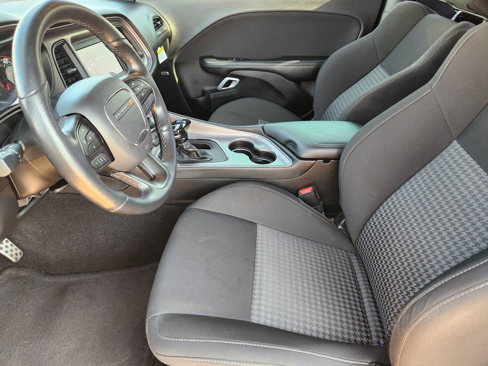 Used 2023 Dodge Challenger R/T w/ Blacktop Package image 11