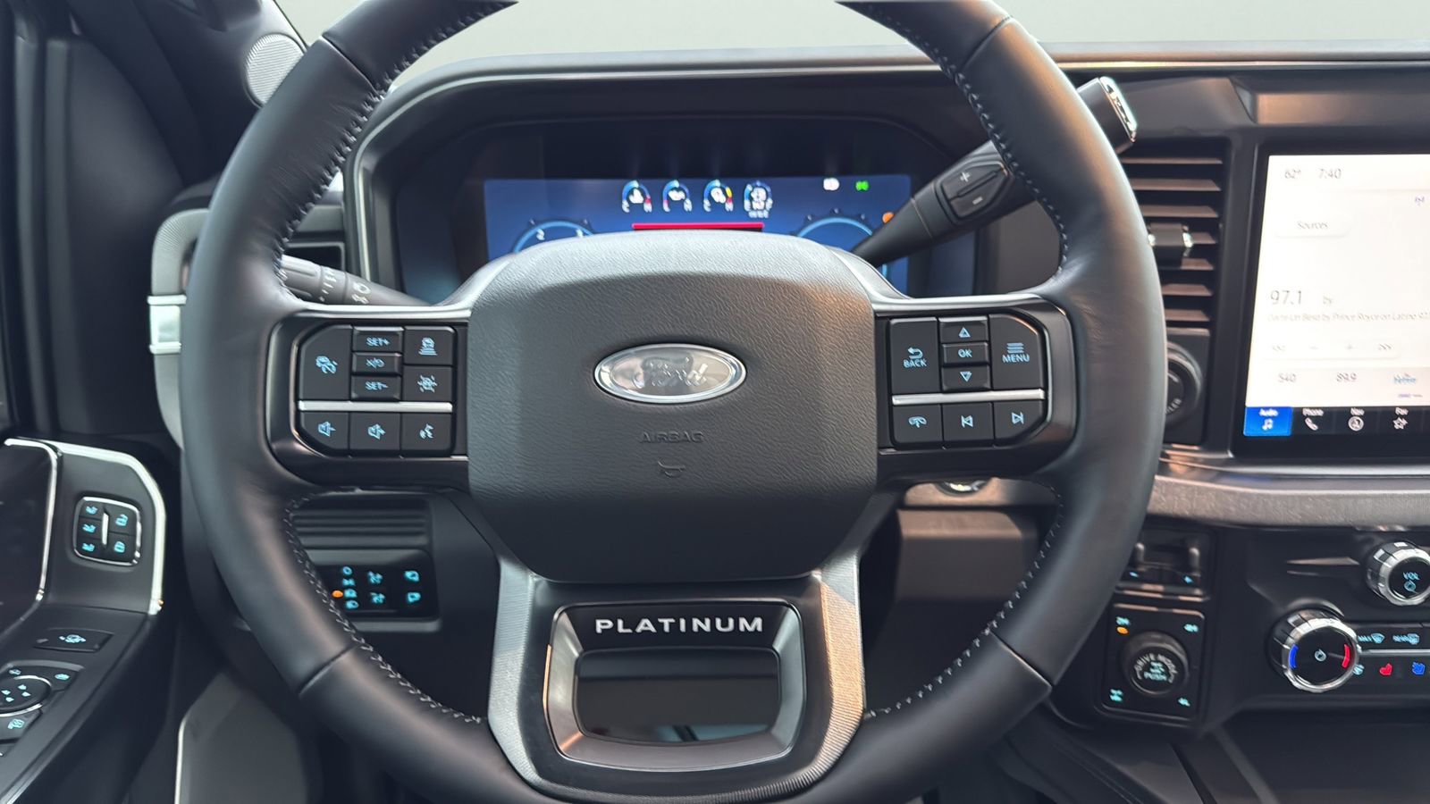 New 2026 Ford F250 Platinum w/ Tremor Off-Road Package AWD/4WD image 16