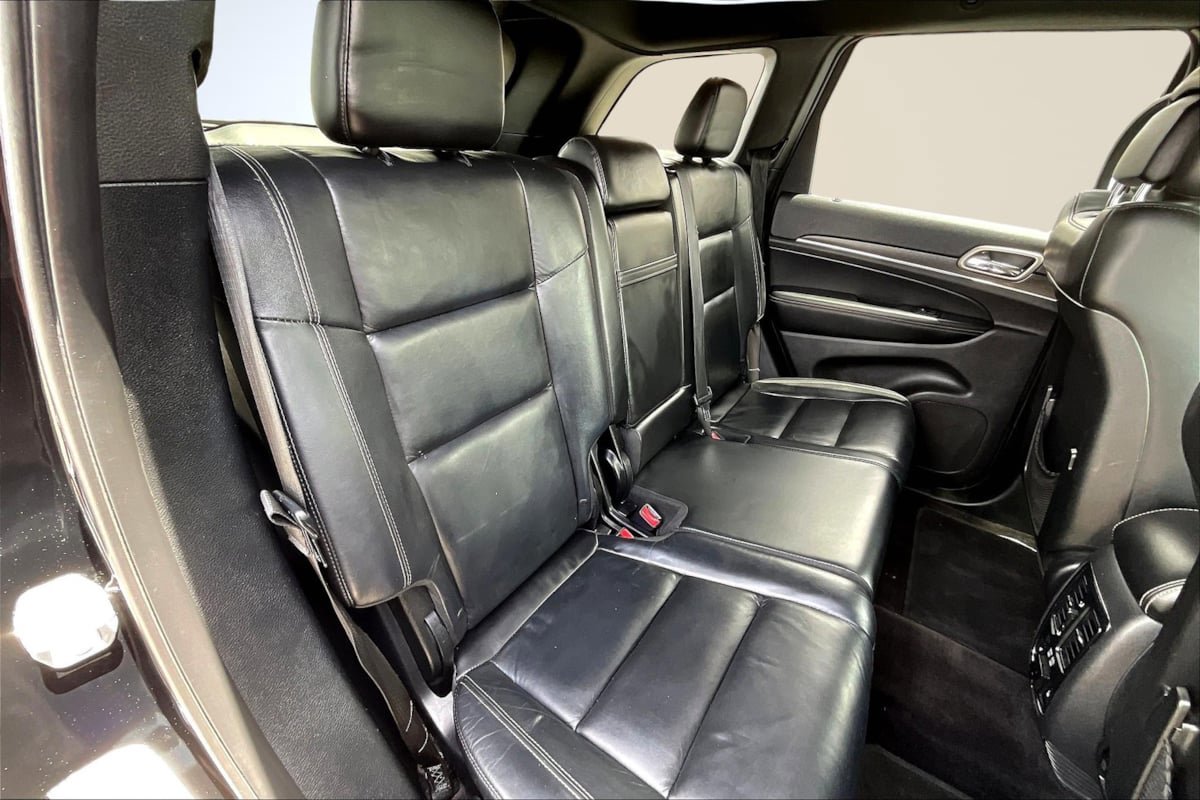 Used 2017 Jeep Grand Cherokee Limited AWD/4WD image 25