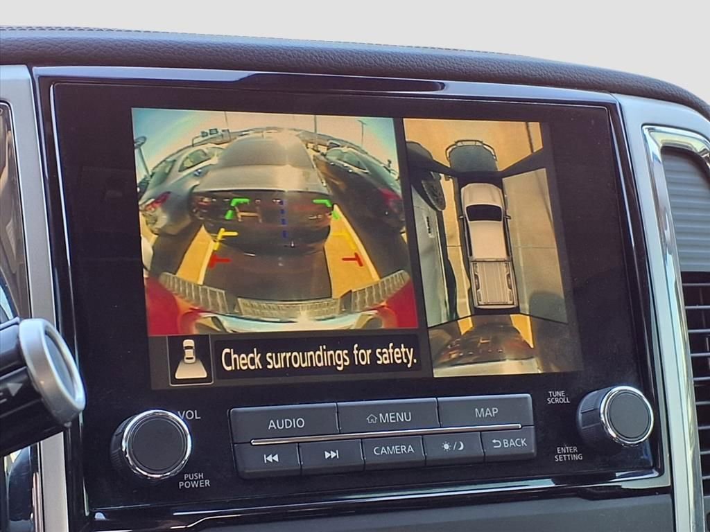 Used 2020 Nissan Titan SL w/ Moonroof Package image 11