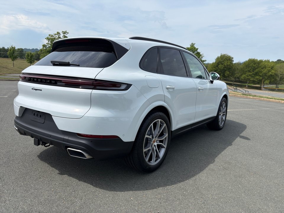 New 2026 Porsche Cayenne AWD/4WD image 7