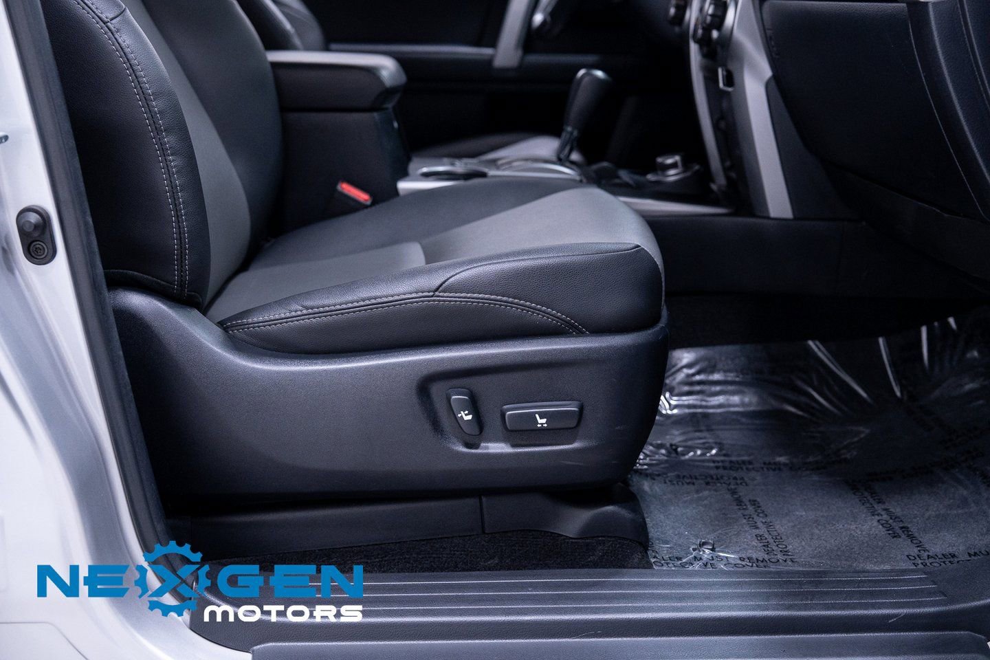 Used 2021 Toyota 4Runner SR5 Premium image 48