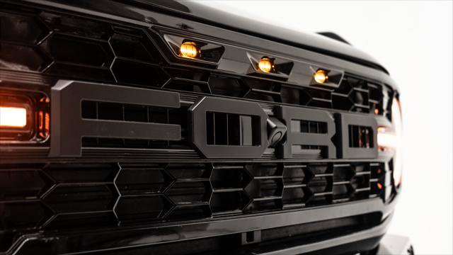 Used 2025 Ford Bronco Pickup image 16