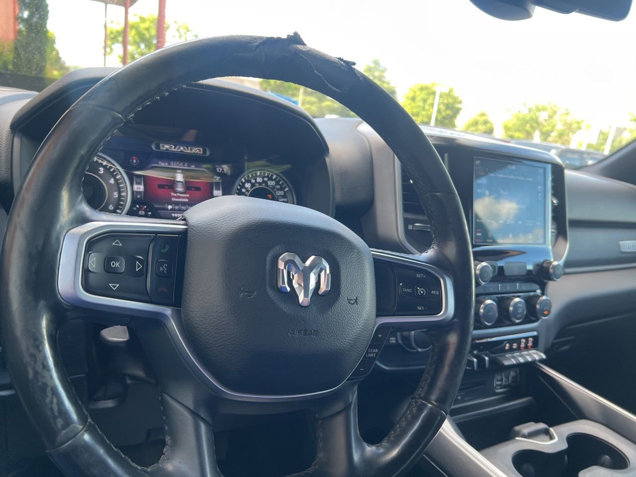 Used 2019 RAM 1500 Big Horn AWD/4WD image 25