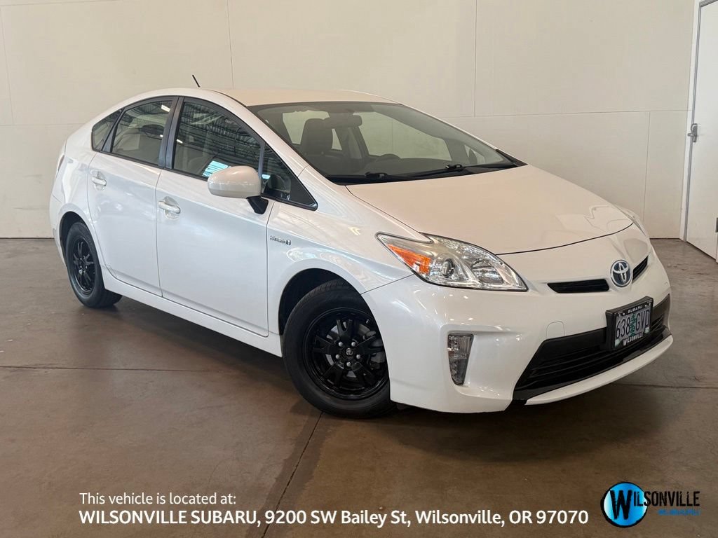 Used 2014 Toyota Prius Two FWD image 1
