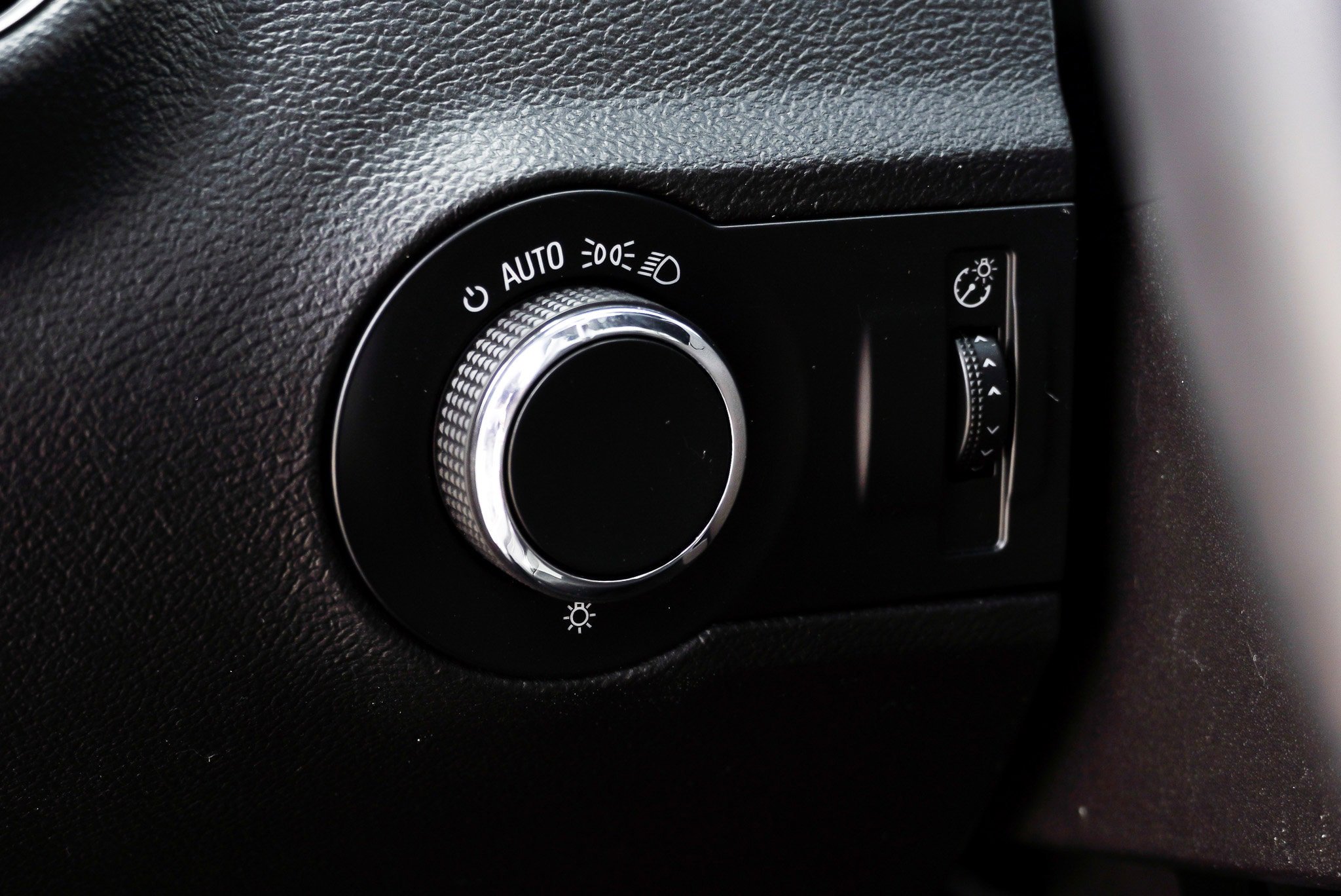 Used 2011 Chevrolet Camaro SS w/ RS Package RWD image 18