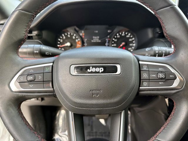 Used 2023 Jeep Compass Trailhawk AWD/4WD image 27