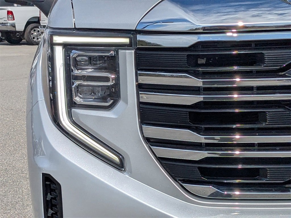 Used 2022 GMC Sierra 1500 SLT w/ SLT Premium Plus Package image 10