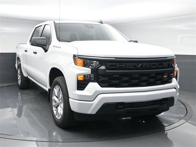 New 2025 Chevrolet Silverado 1500 Custom image 2
