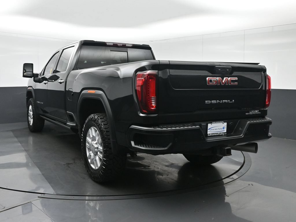 Used 2023 GMC Sierra 2500 Denali w/ Denali Black Diamond Edition AWD/4WD image 5