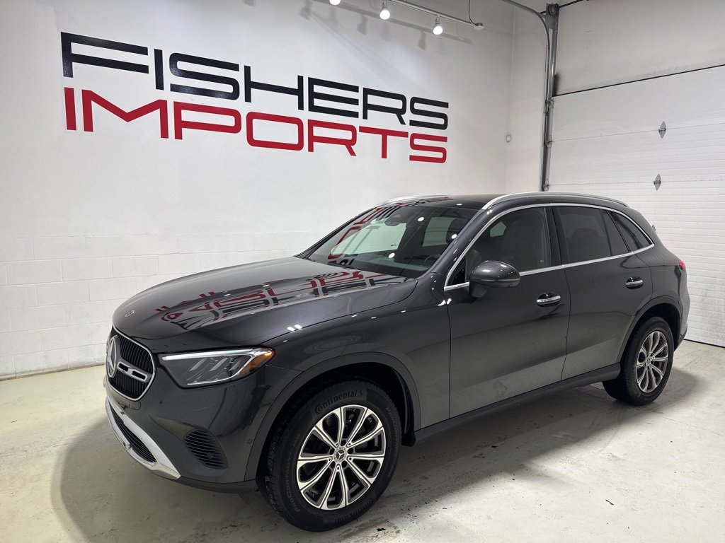 Used 2025 Mercedes-Benz GLC 300 GLC 300 image 8