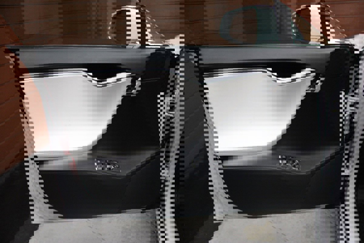 Used 2020 Tesla Model S Long Range AWD image 60